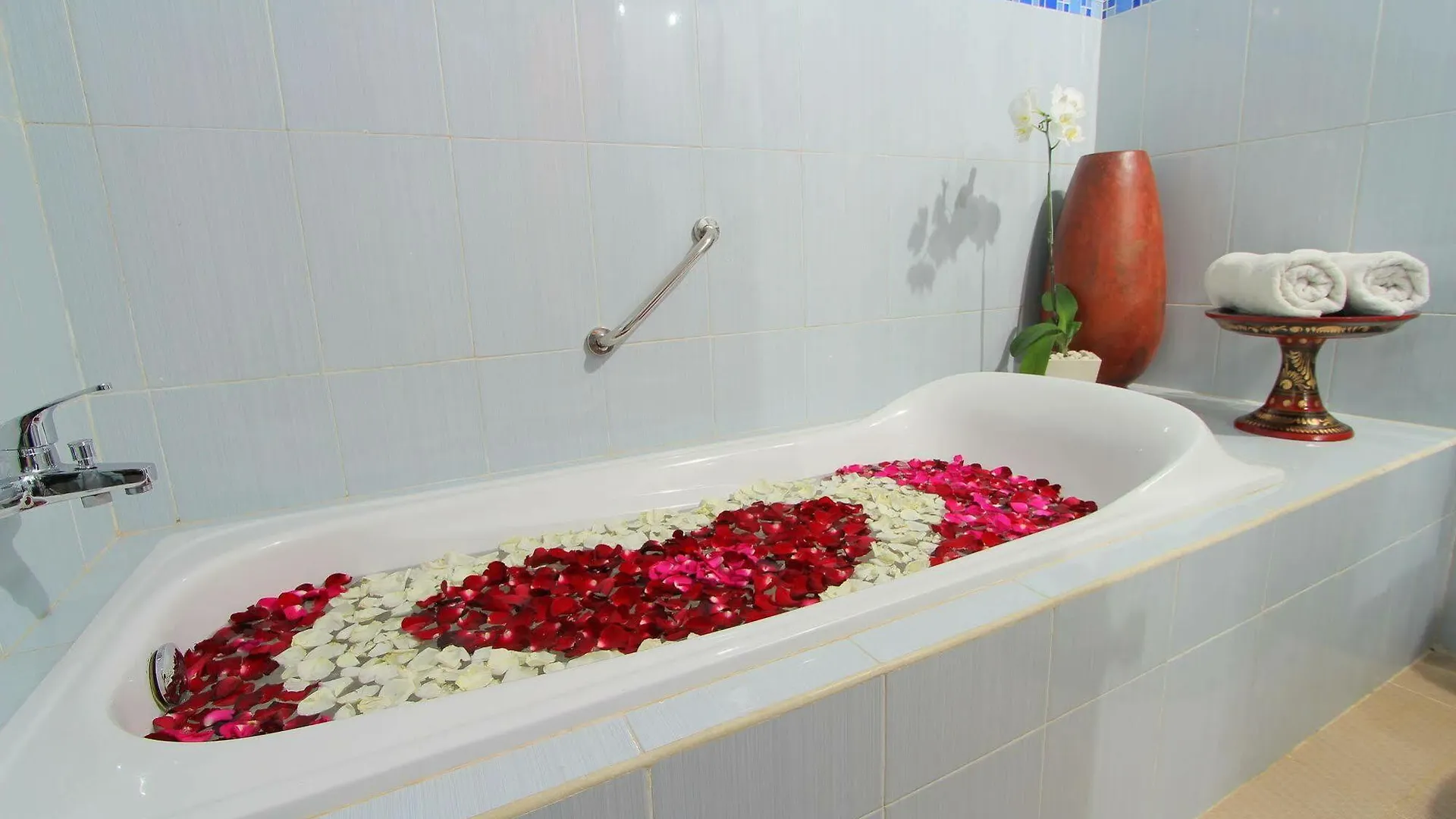 Jimbaran Lestari Culture Villas & Spa Hotel